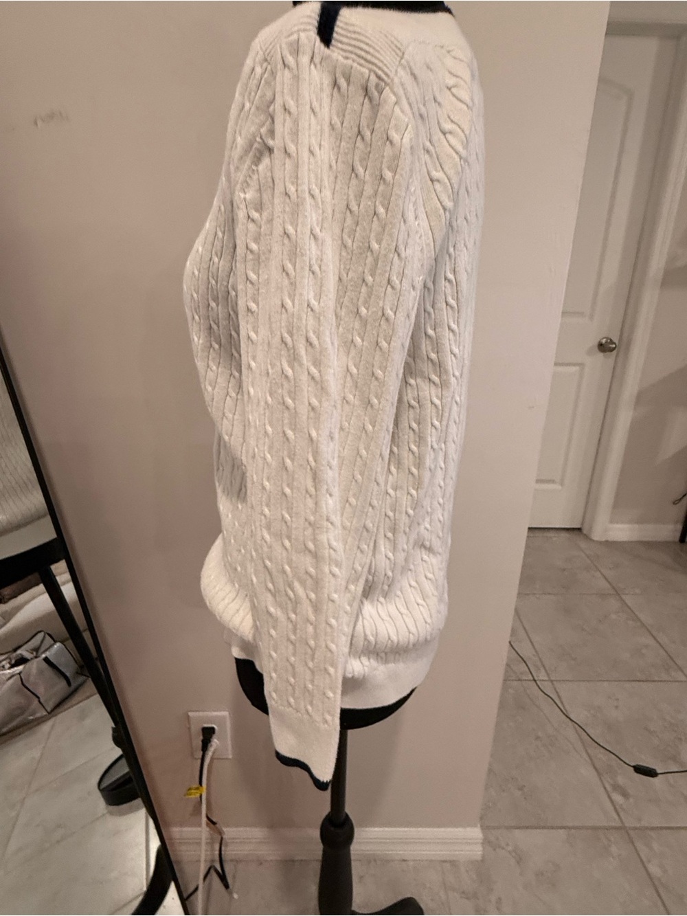 Lauren Ralph Lauren White Classic Cable-Knit Sweater with Black Trim Preppy Luxe - Picture 4 of 9